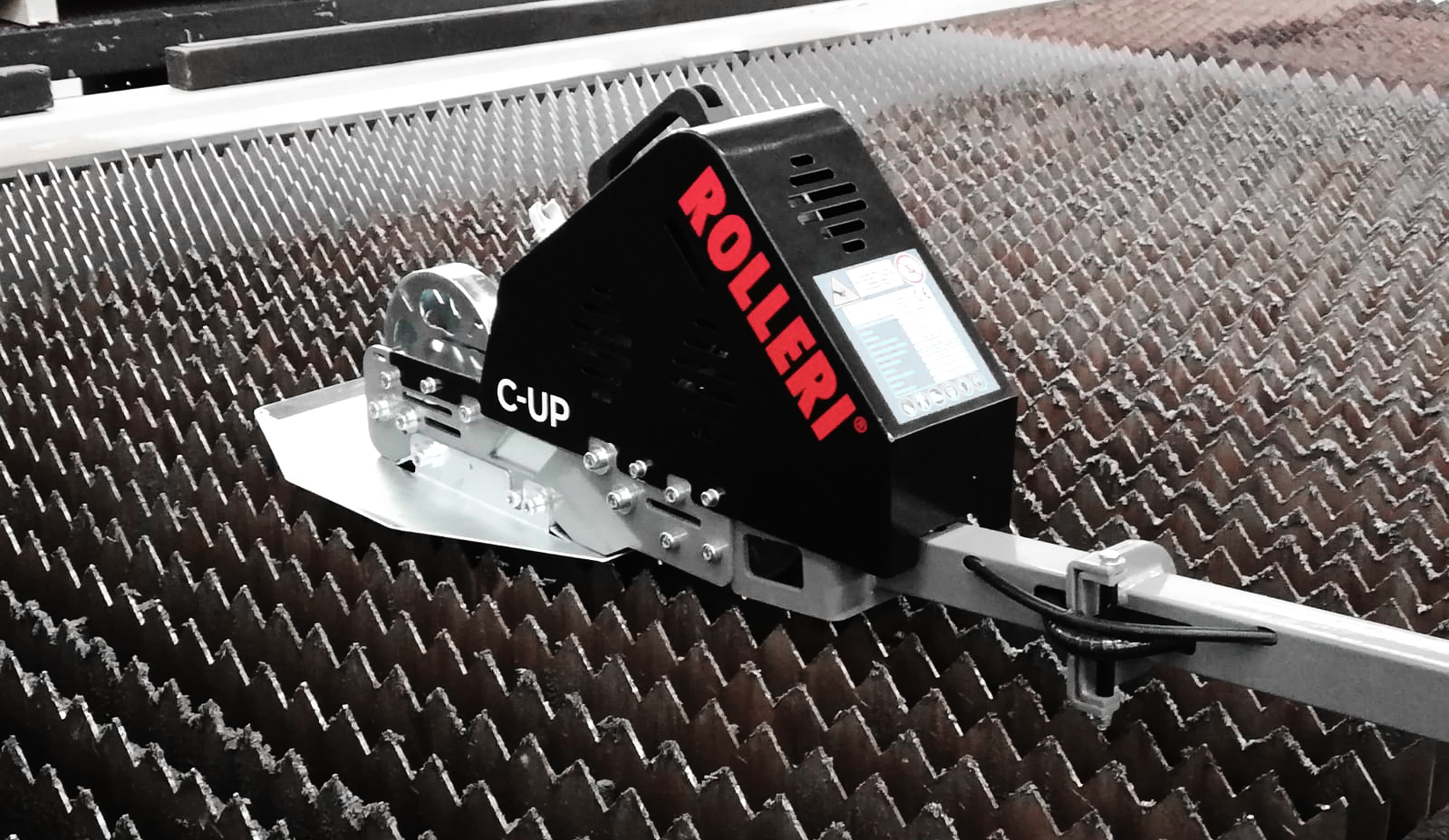 Rolleri C-UP - le nettoyeur de grilles laser
